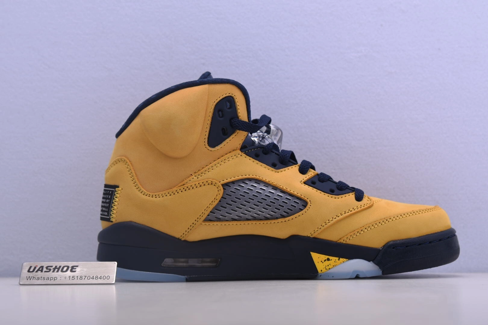 Air Jordan 5 Retro Michigan (2019)  CQ9541-704
