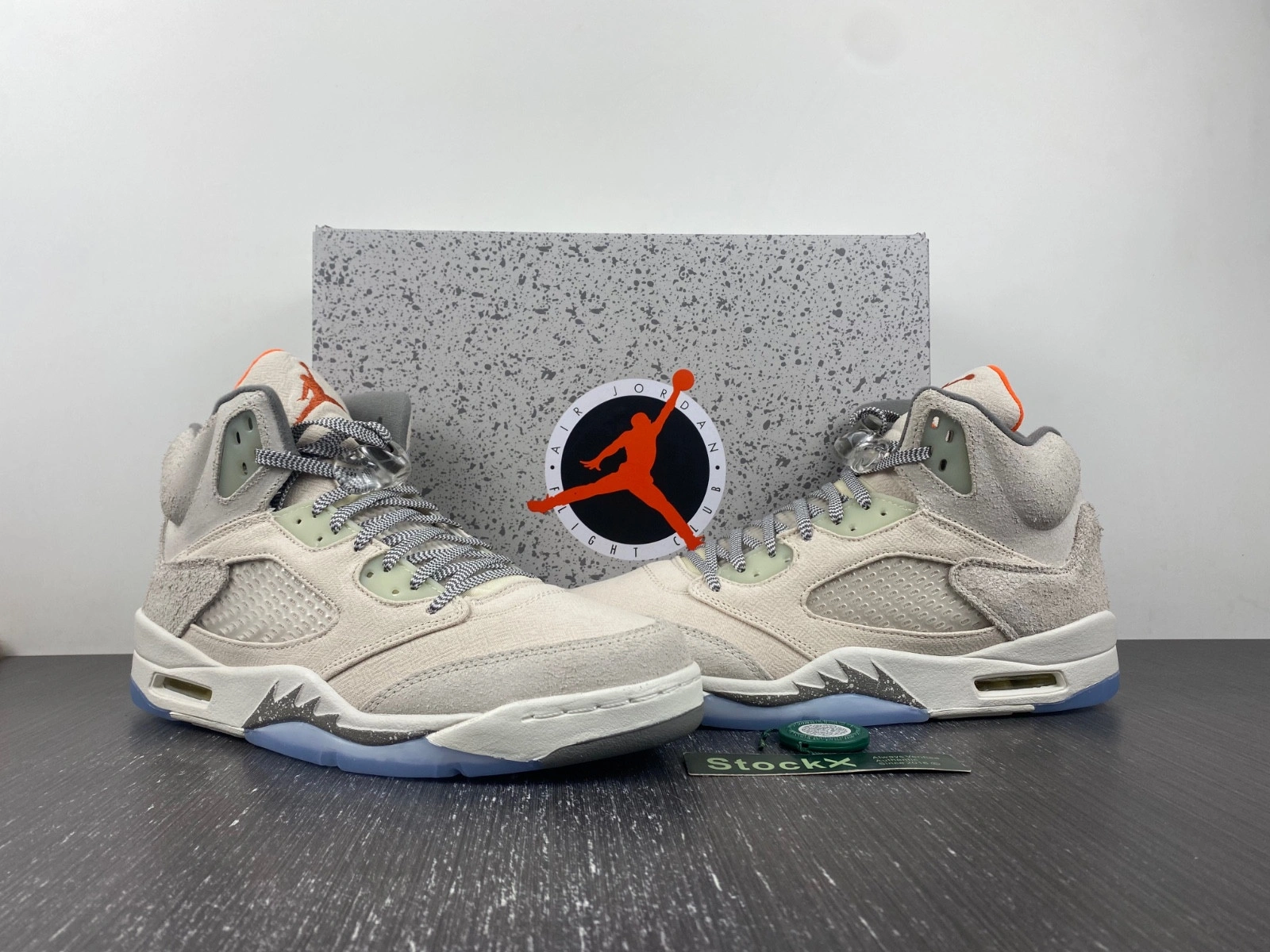 Air Jordan 5 Retro SE 