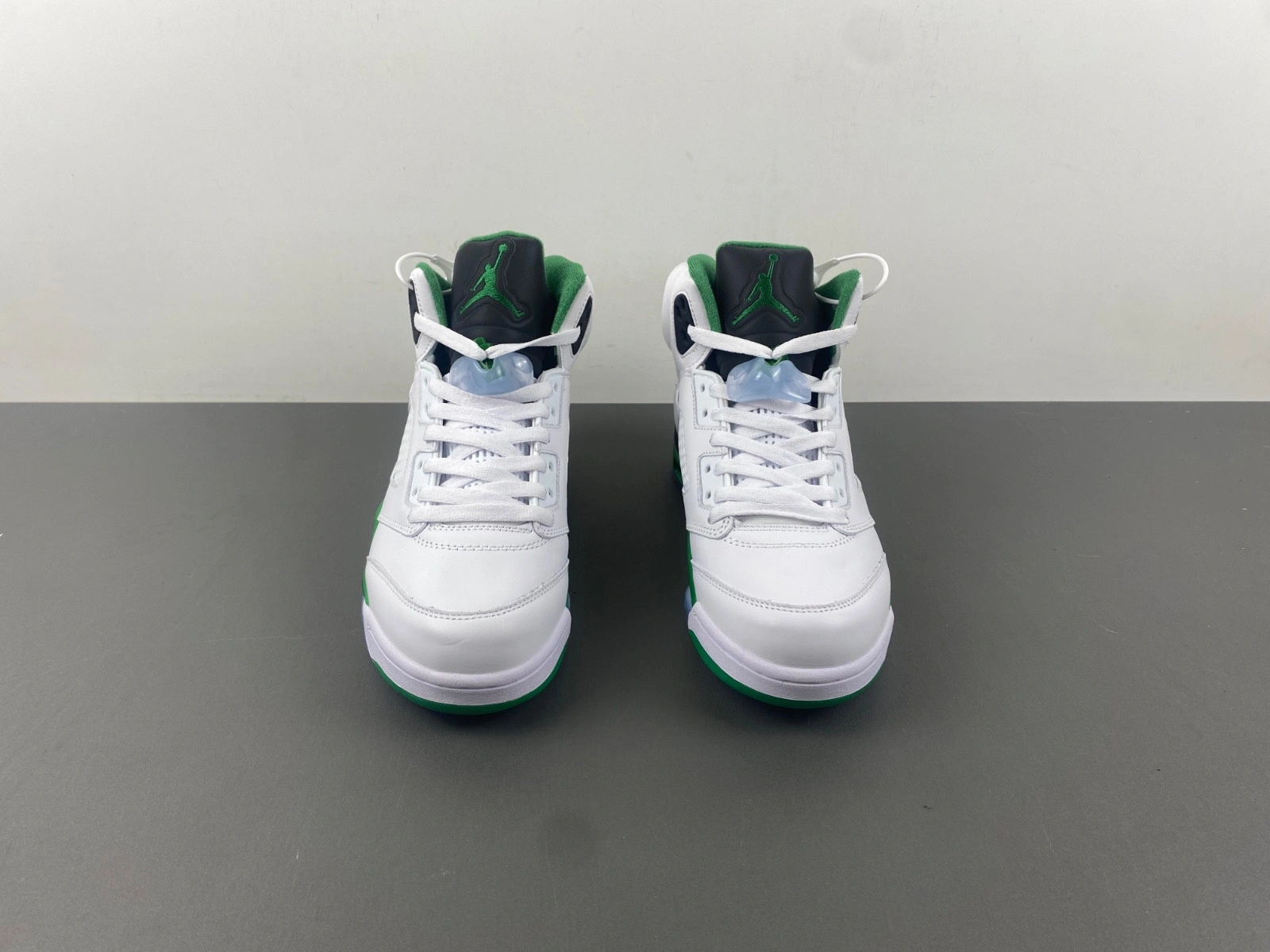 Air Jordan 5 WMNS 
