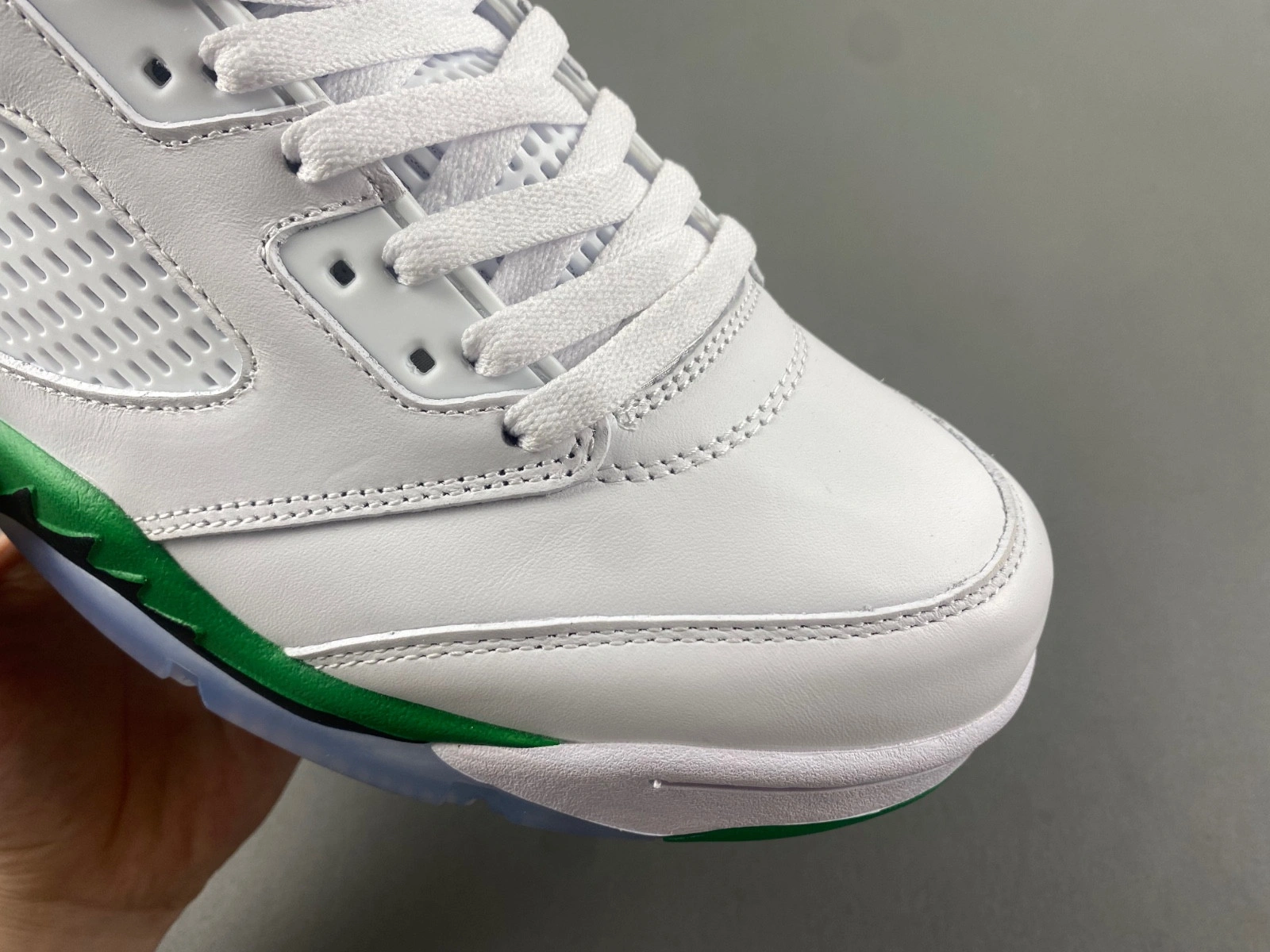 Air Jordan 5 WMNS 