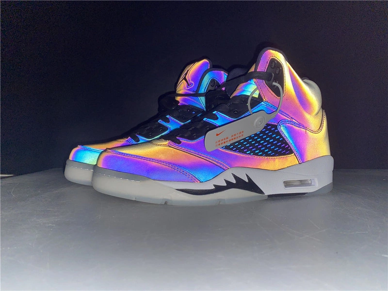 Air Jordan 5 WMNS “Oil Grey”  CD2722-001