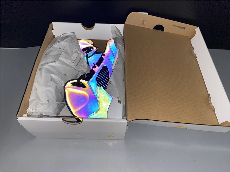 Air Jordan 5 WMNS “Oil Grey”  CD2722-001