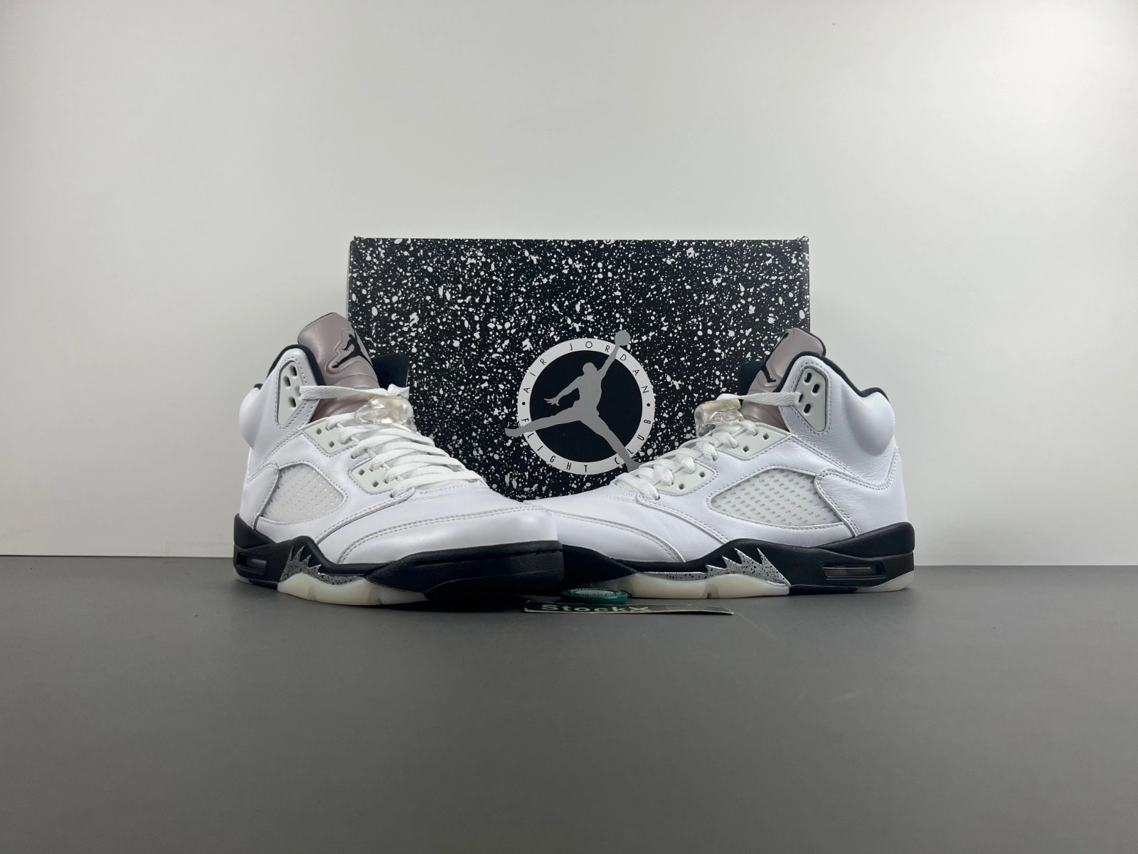 Air Jordan 5 White Black DD0587-110