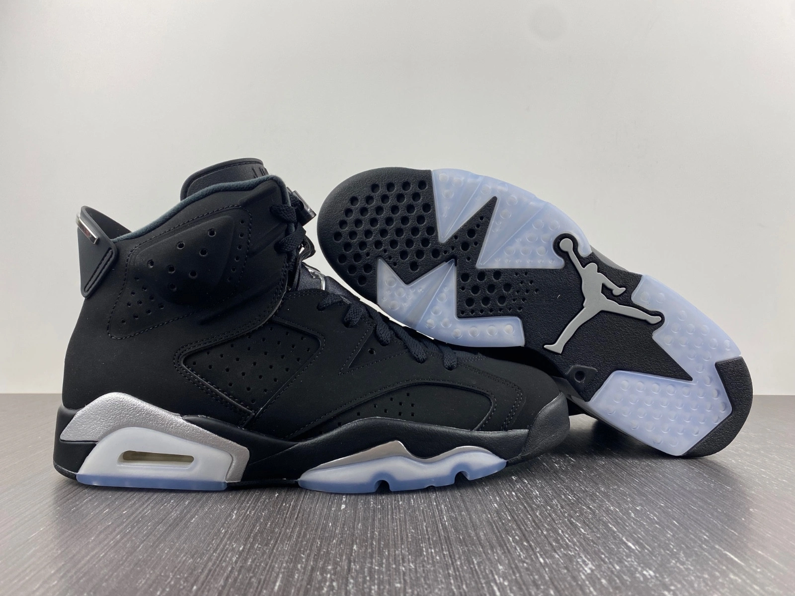 Air Jordan 6 Metallic Silver Chrome DX2836-001