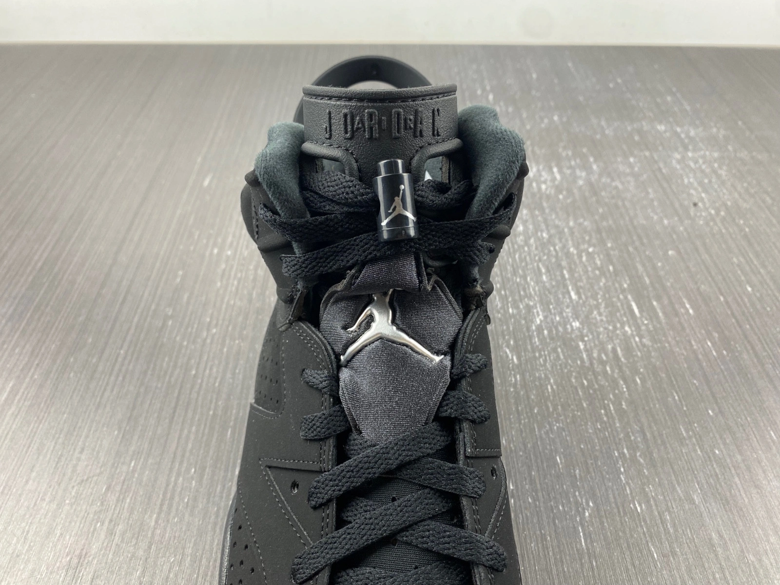 Air Jordan 6 Metallic Silver Chrome DX2836-001