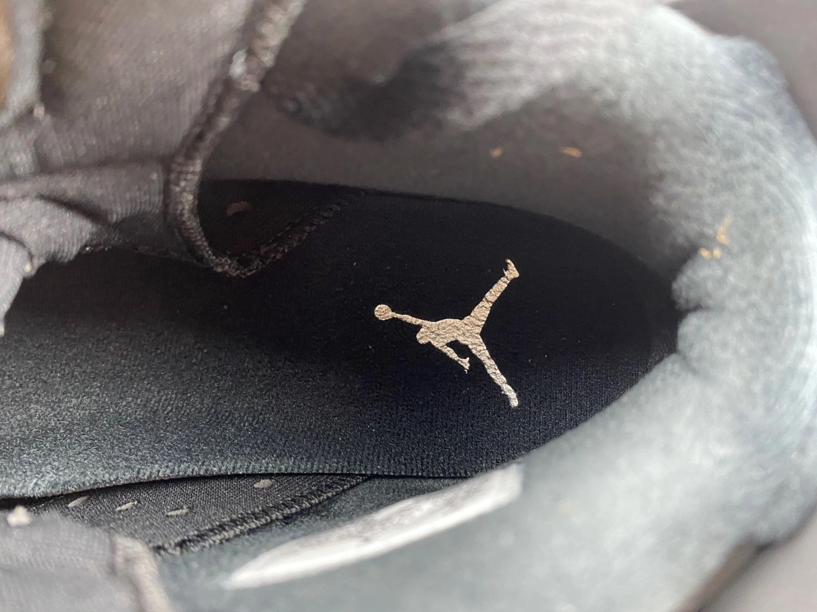 Air Jordan 6 Metallic Silver Chrome DX2836-001