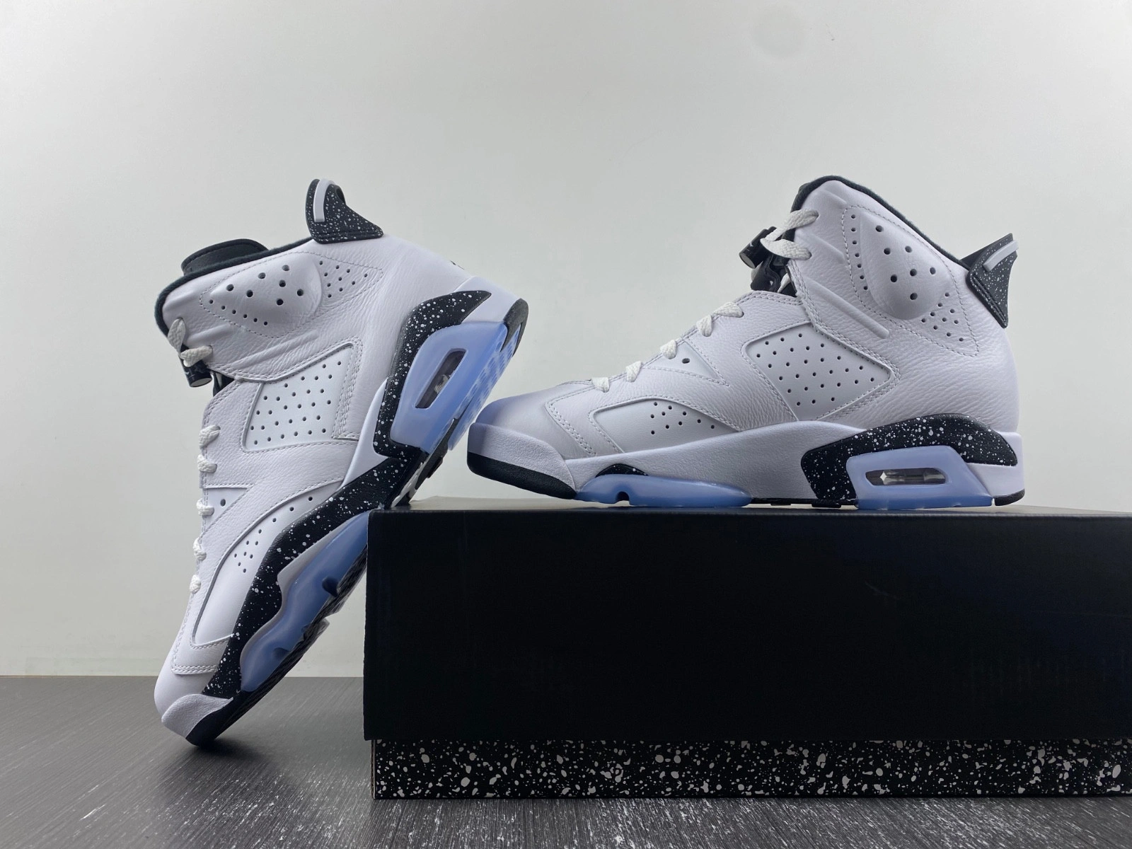 Air Jordan 6 
