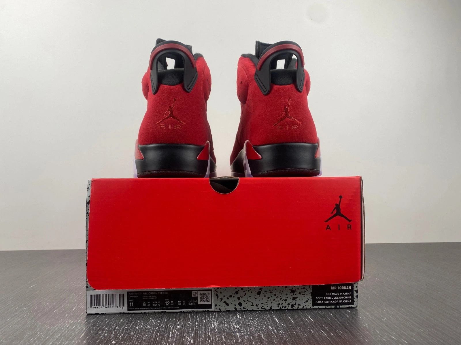Air Jordan 6 