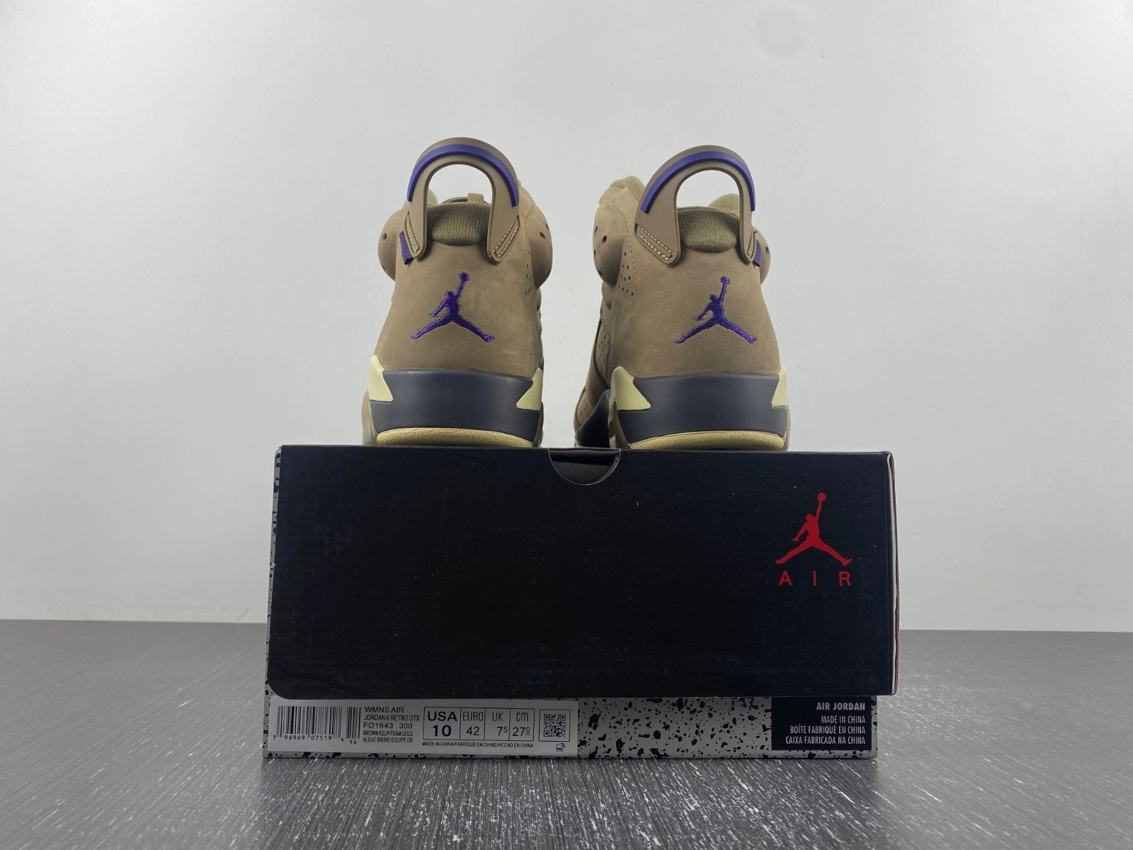 Air Jordan 6 WMNS Gore-Tex 