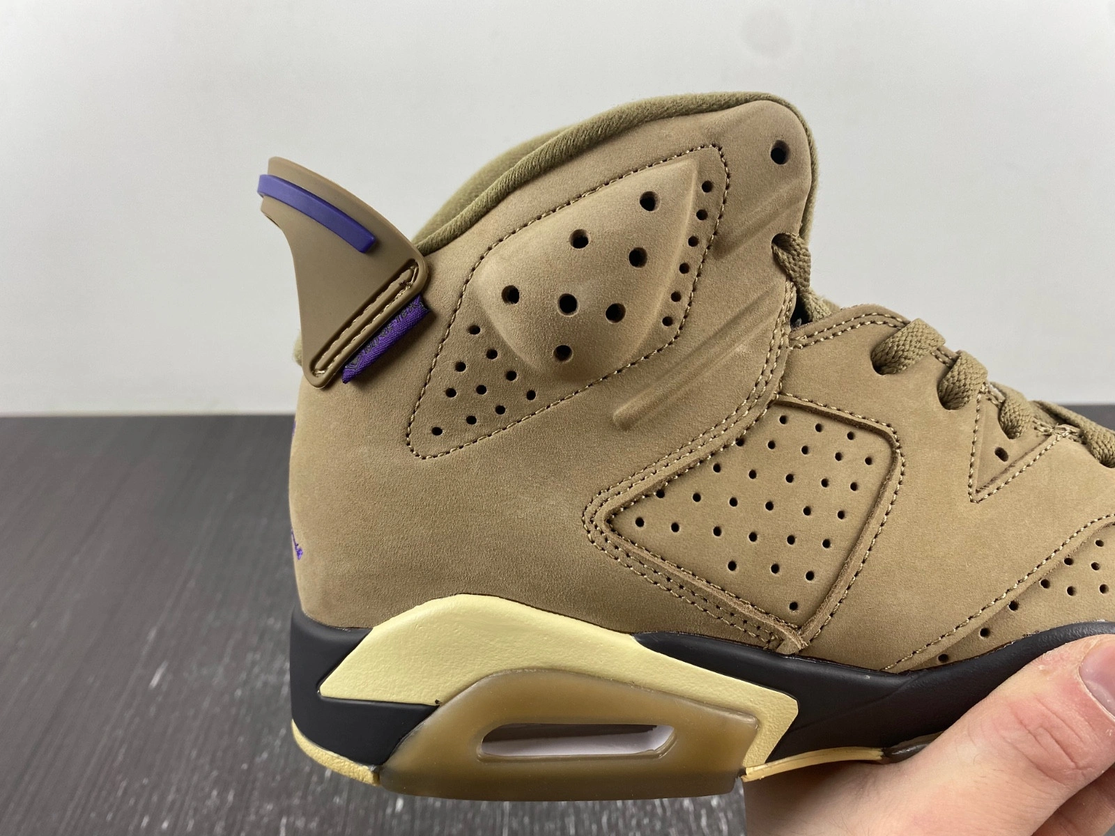 Air Jordan 6 WMNS Gore-Tex 