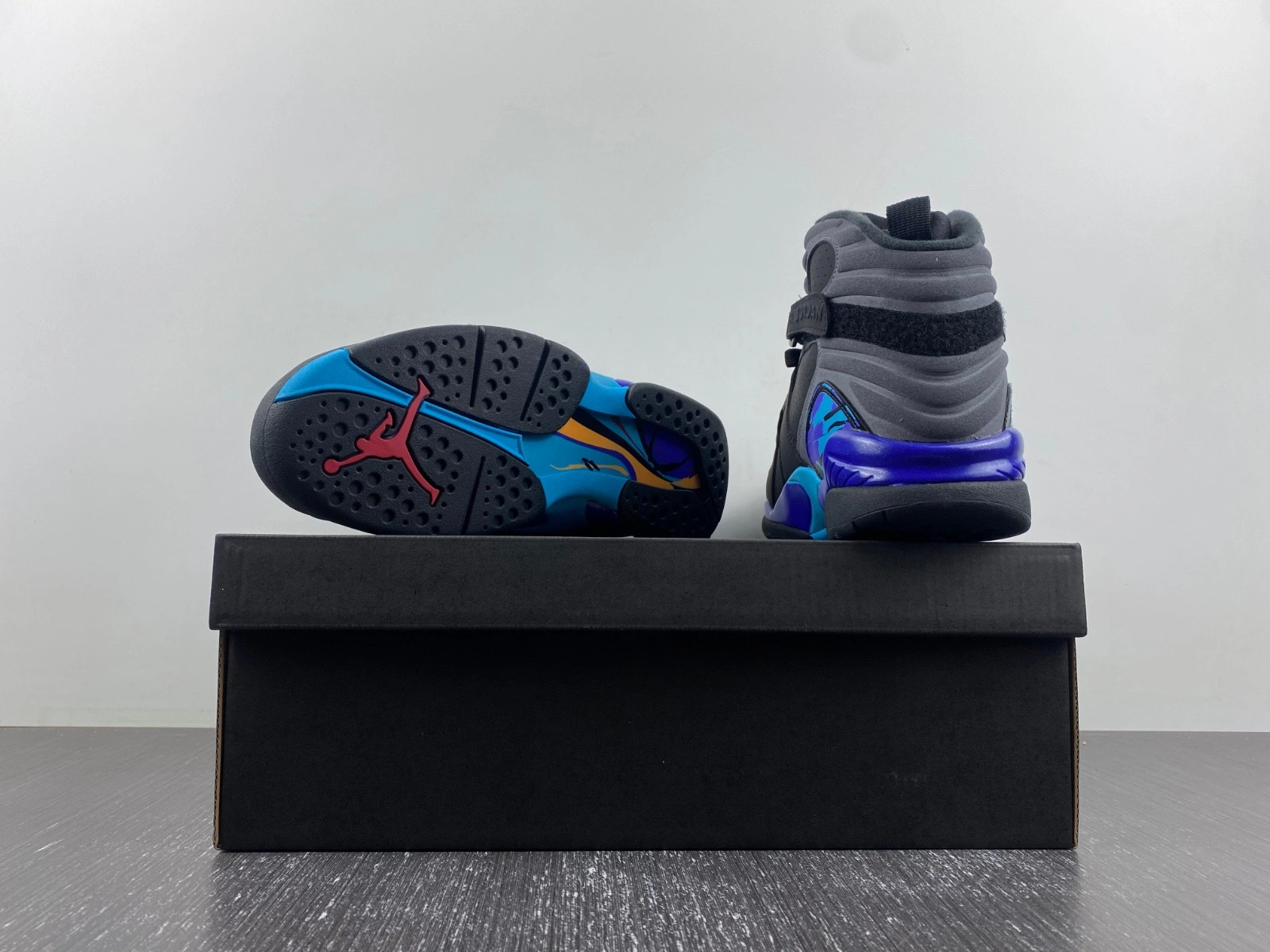 Air Jordan 8 Retro 'Aqua' 2015 305381-025