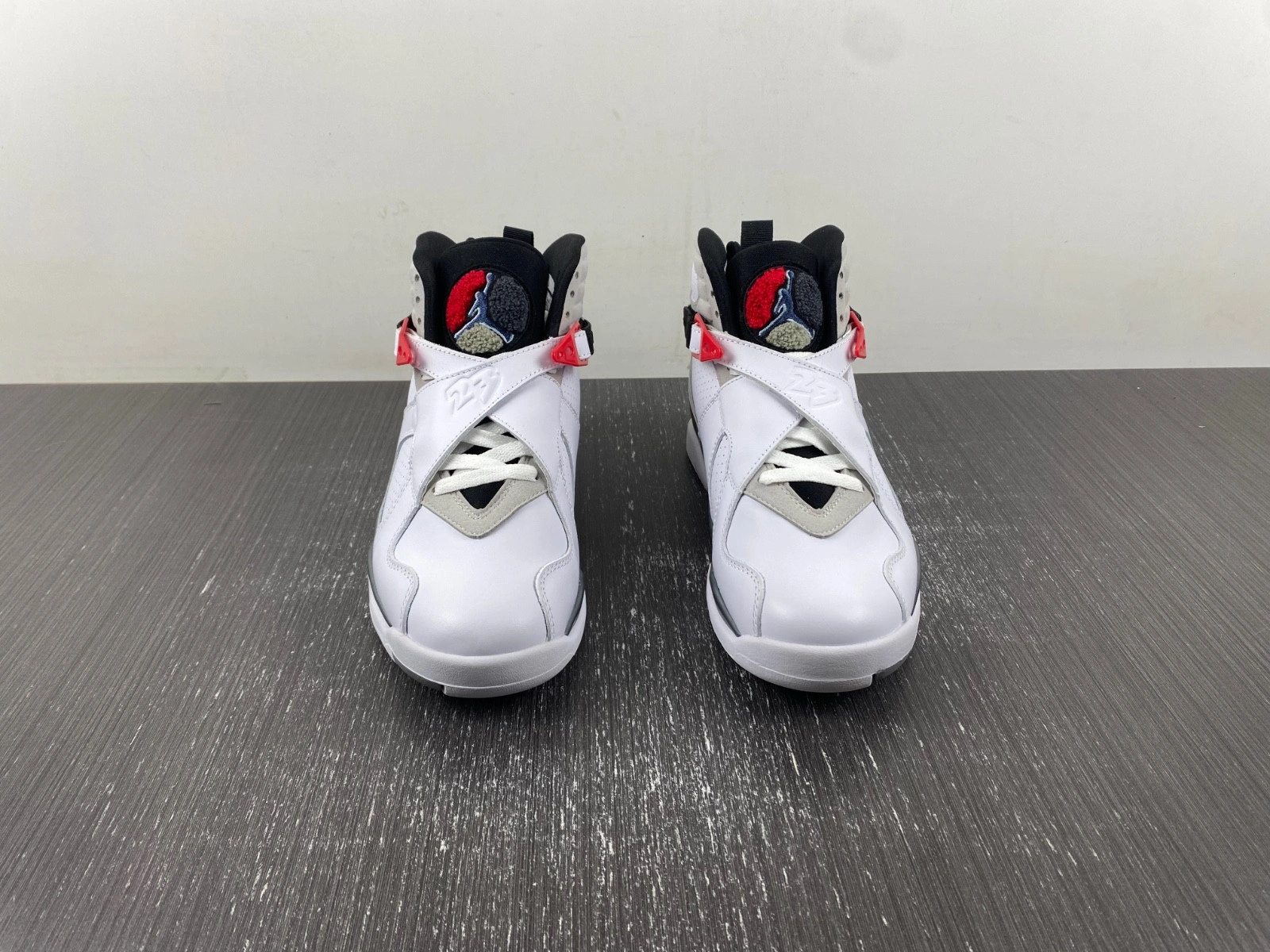 Air Jordan 8 Retro 'Bugs Bunny' 2013 305381-103