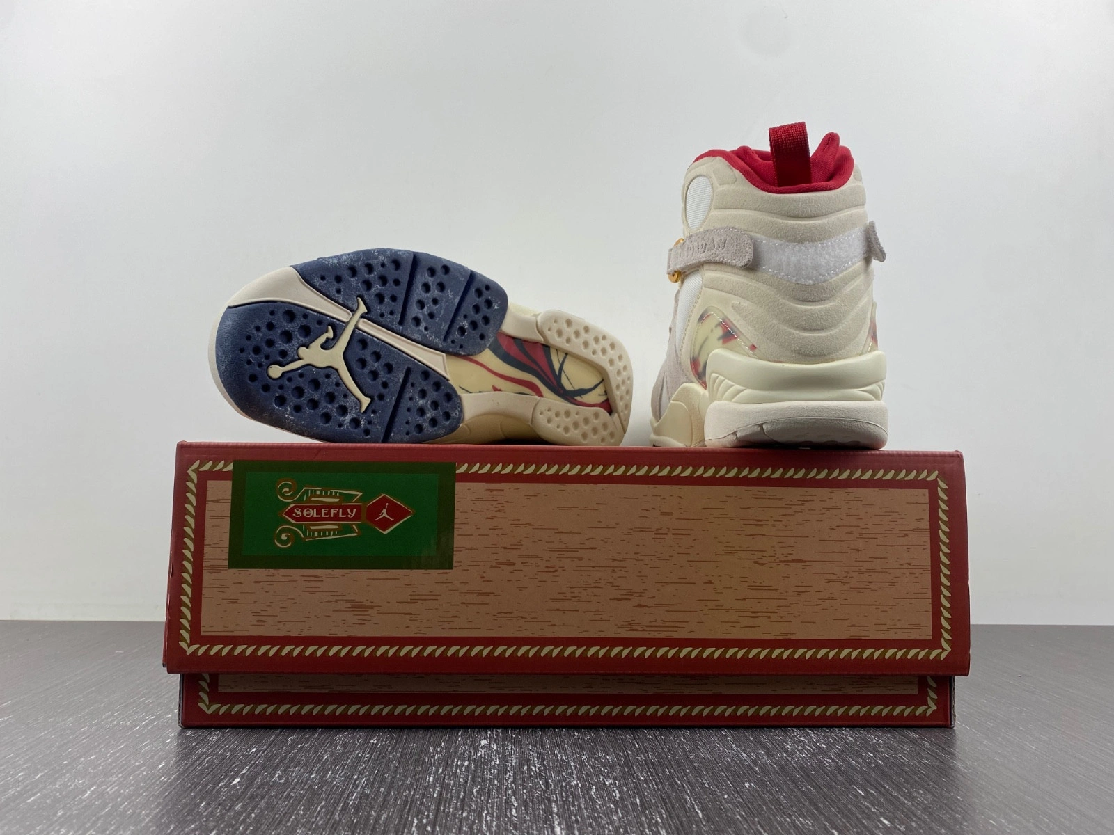 Air Jordan 8 Retro x SoleFly 'Diamond Turf' FJ2850-107