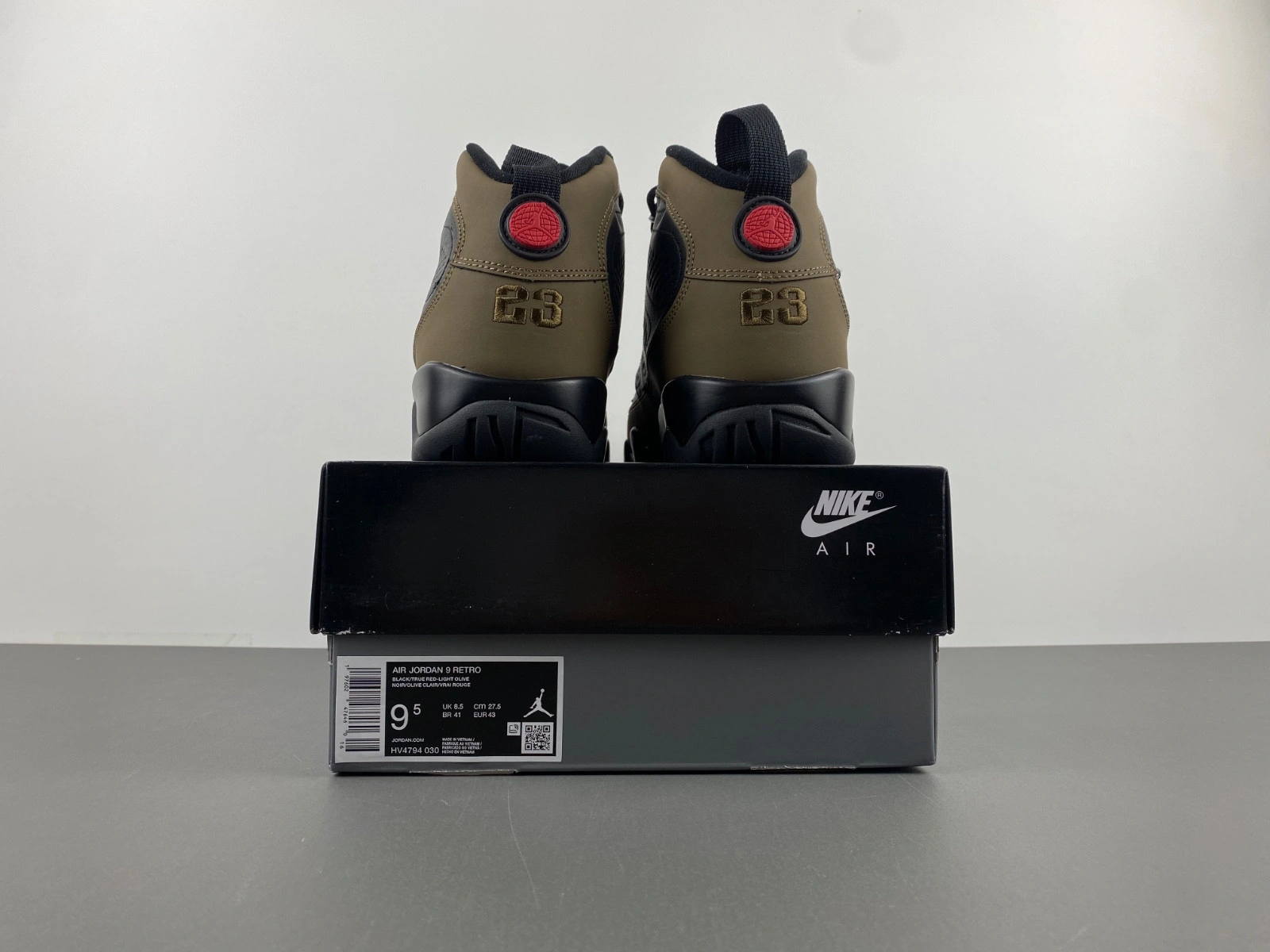 Air Jordan 9 