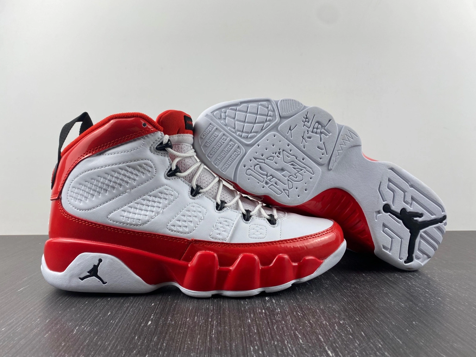 Air Jordan 9 White Gym Red Red Black  302370-160L