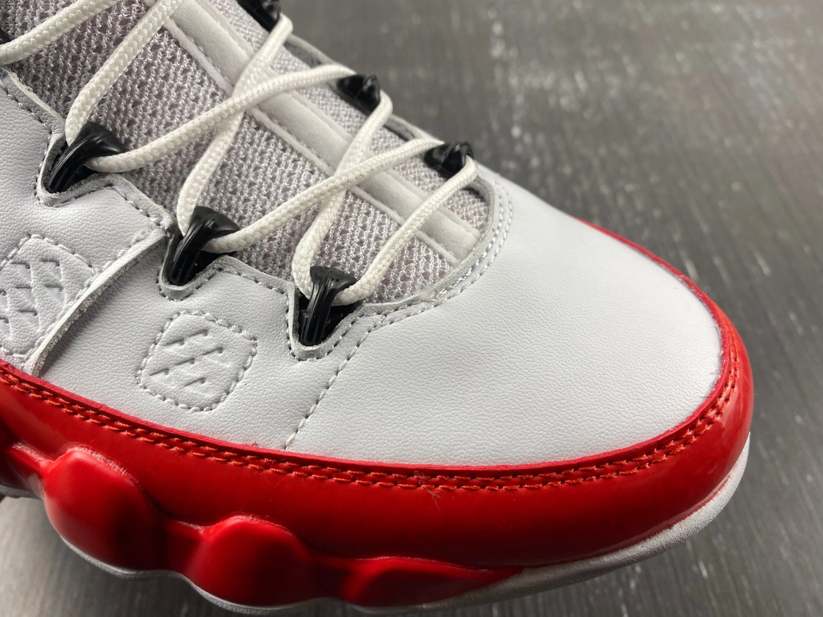 Air Jordan 9 White Gym Red Red Black  302370-160L