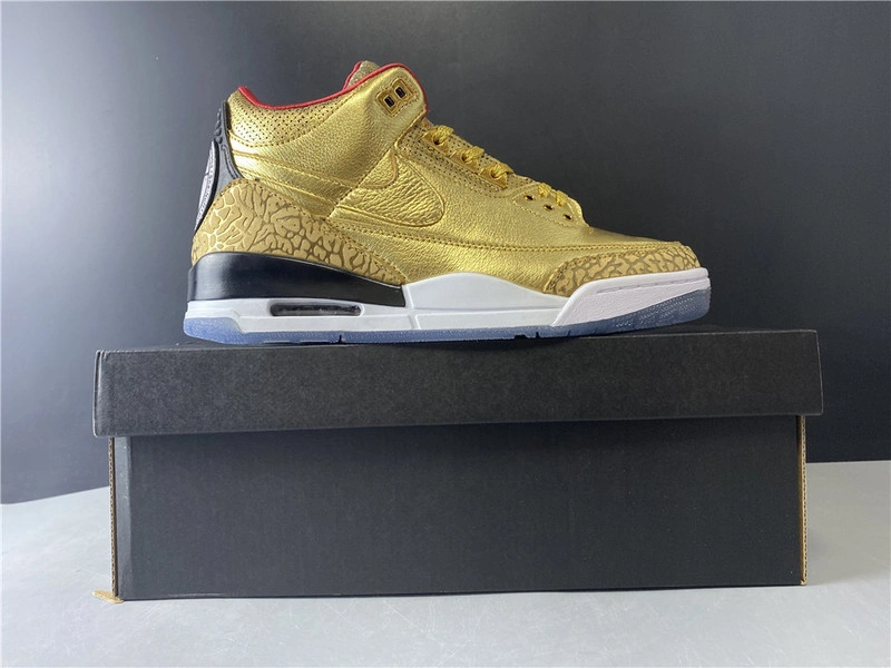 Air Jordan AJ3   933512