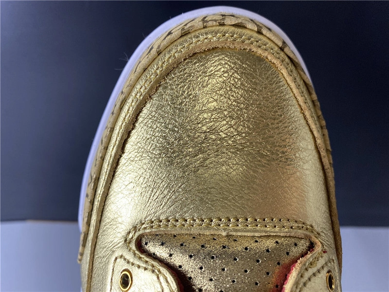 Air Jordan AJ3   933512