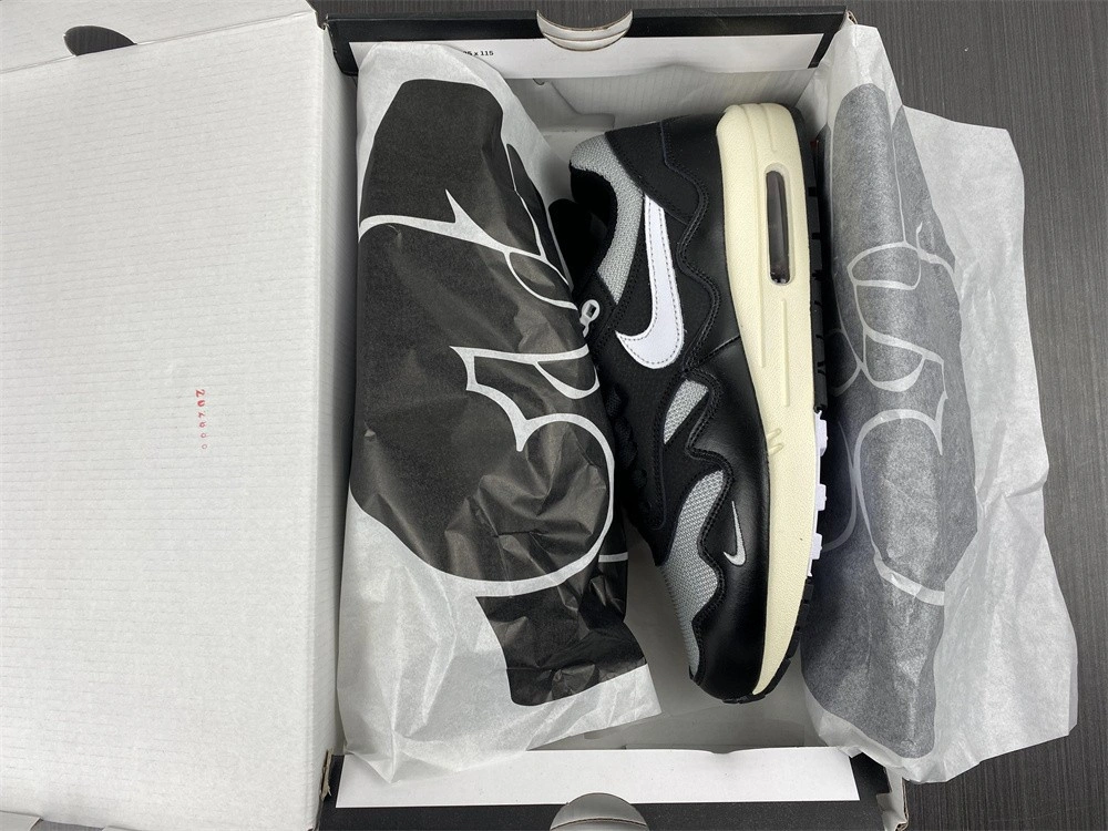 Air Max 1 Patta Waves Black   DQ0299-001