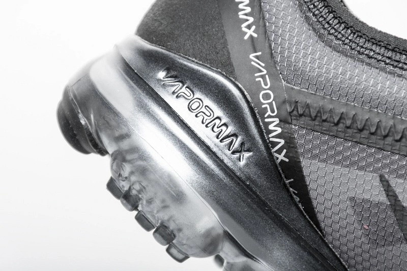 Air VaporMax 2019 Triple Black AR6631-004