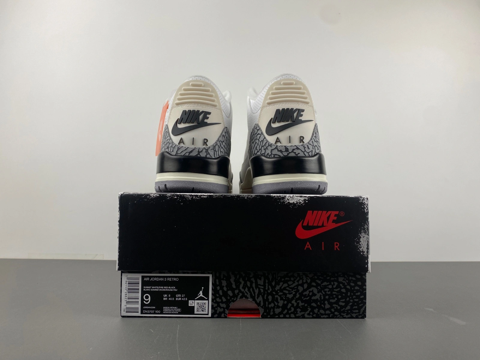 Air jordan 3 Retro 'White Cement'  DN3707-100