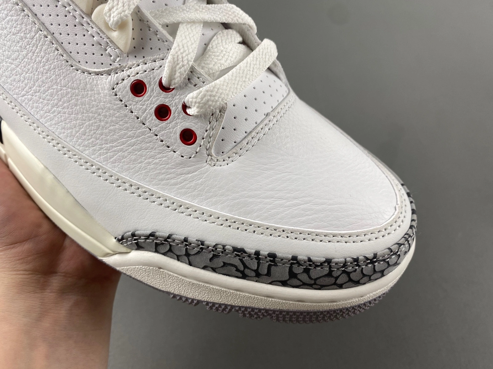 Air jordan 3 Retro 'White Cement'  DN3707-100