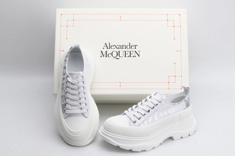 Alex  McQ  Tread Slick Lace Up in white