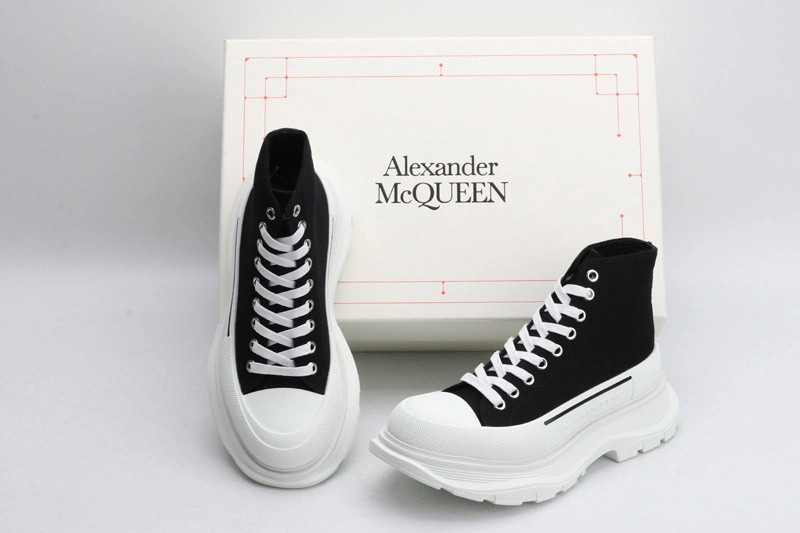 Alex  McQ