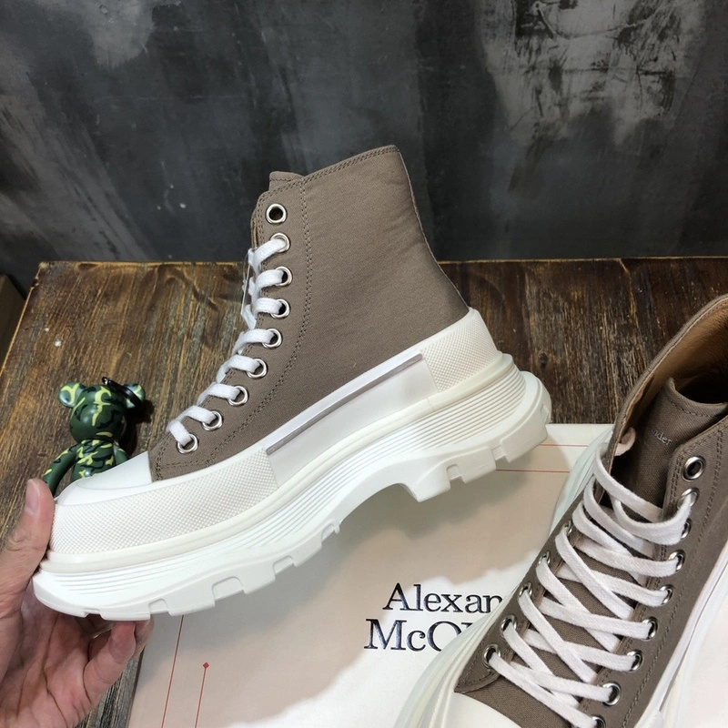 Alex  McQ