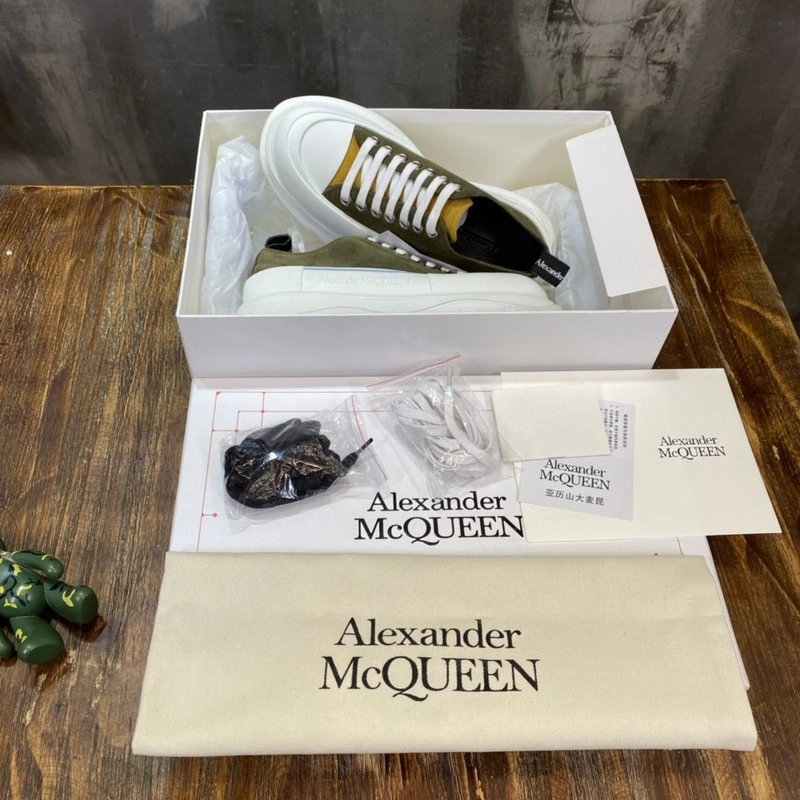 Alex  McQ