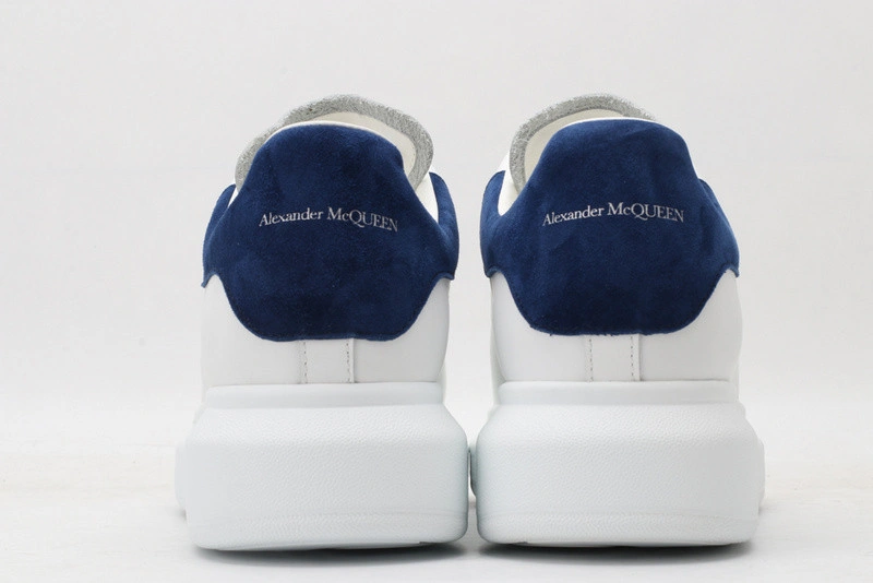 Alexander McQueen  RY