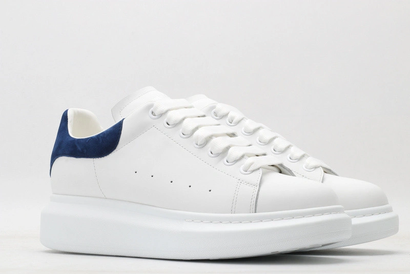 Alexander McQueen  RY