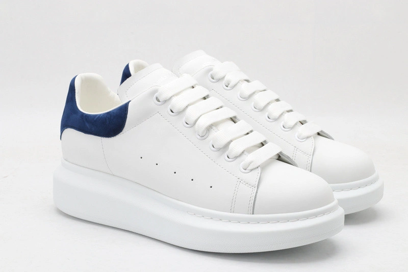 Alexander McQueen  RY