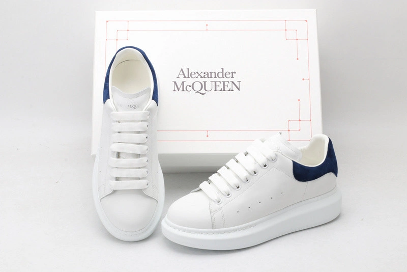 Alexander McQueen  RY