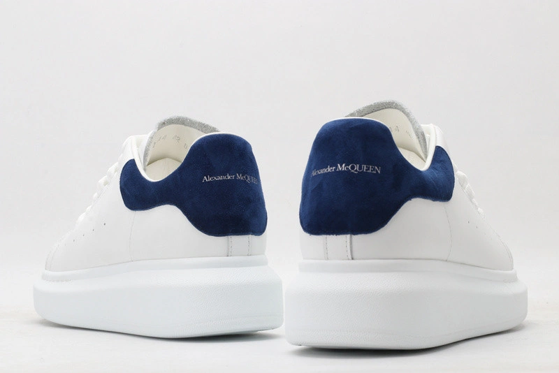Alexander McQueen  RY