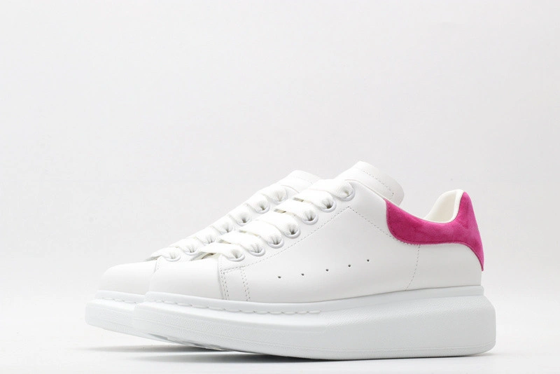 Alexander McQueen  RY