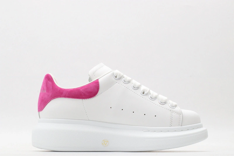 Alexander McQueen  RY
