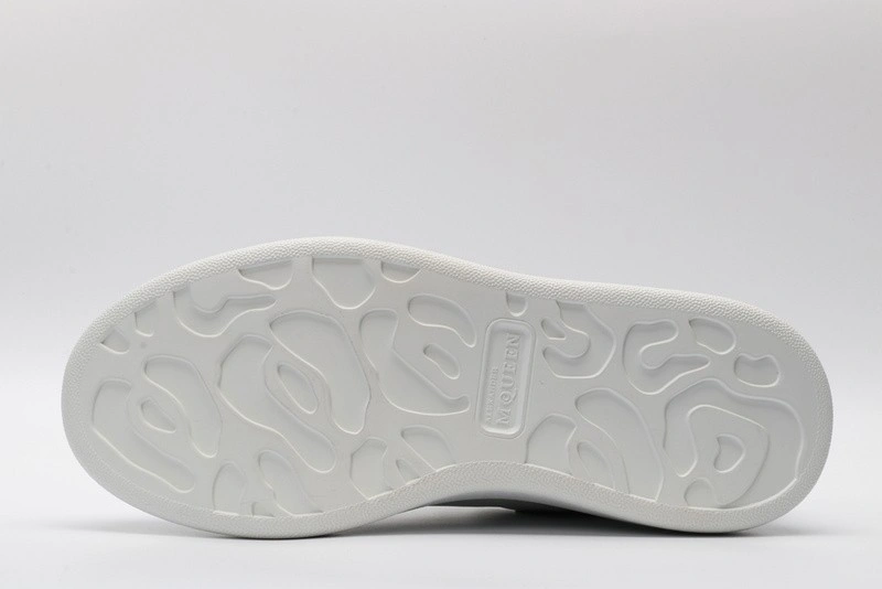 Alexander mcqueen white black