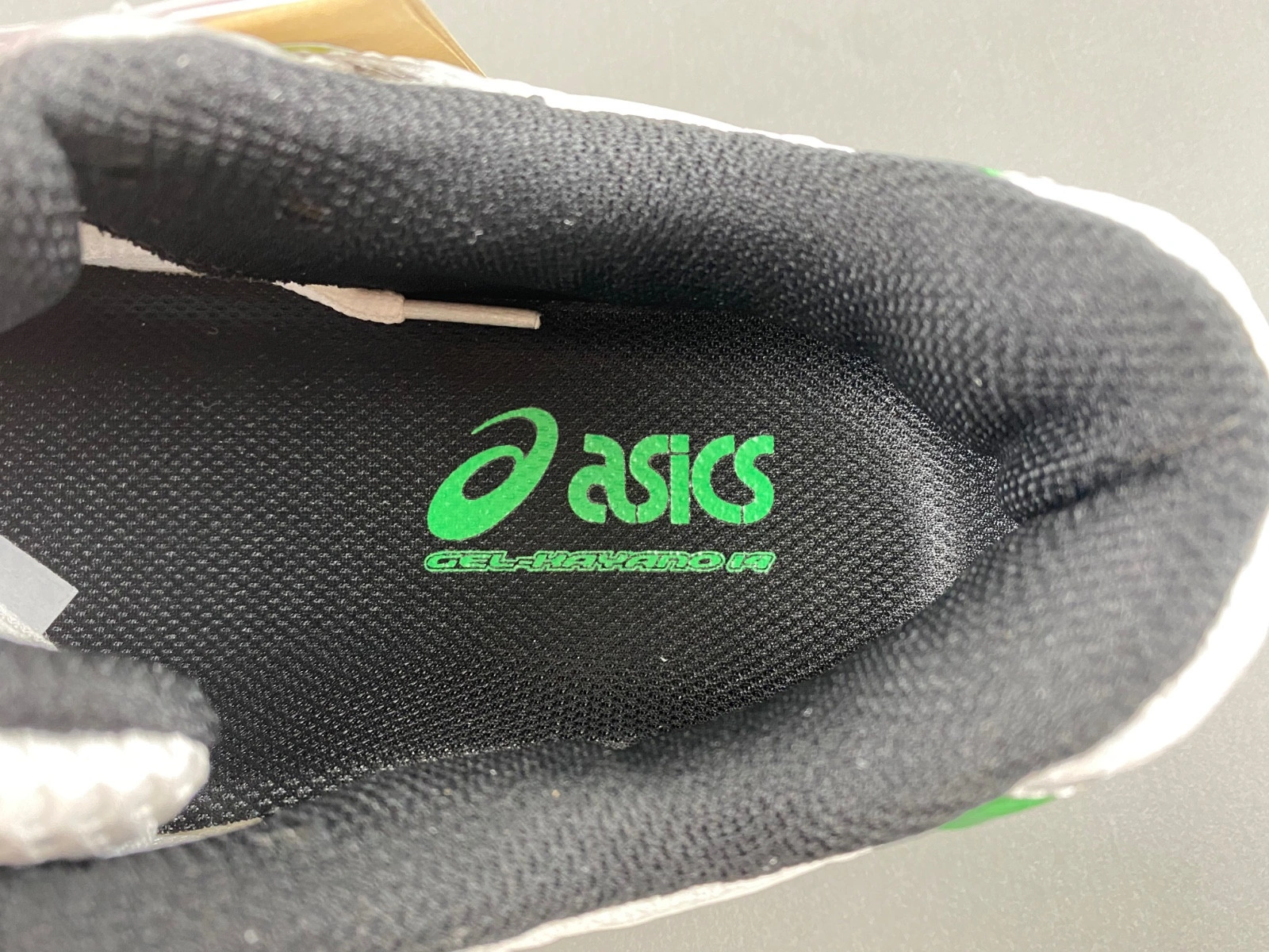 Asics gel-kayano 14  White Malachite Green 1201A019-110