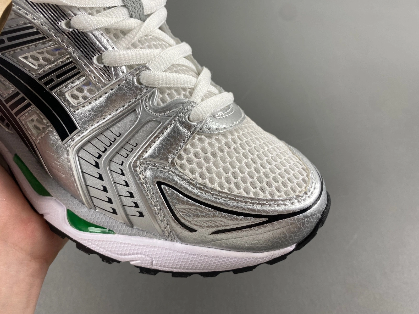 Asics gel-kayano 14  White Malachite Green 1201A019-110