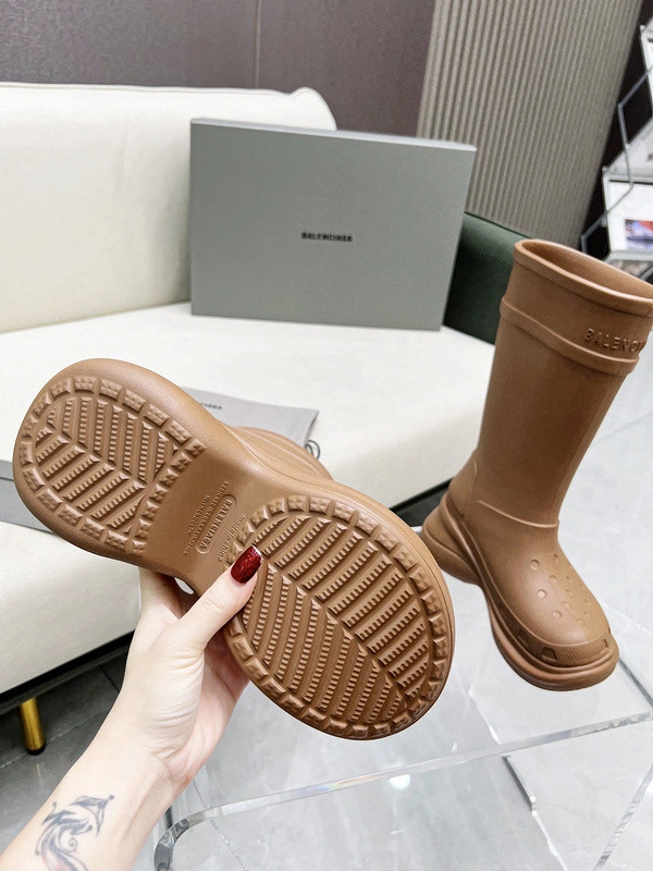 BALENCIAGA  Croc Rubber Rain Boots BROWN