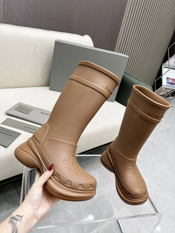 BALENCIAGA  Croc Rubber Rain Boots BROWN