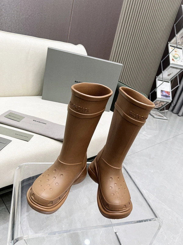 BALENCIAGA  Croc Rubber Rain Boots BROWN