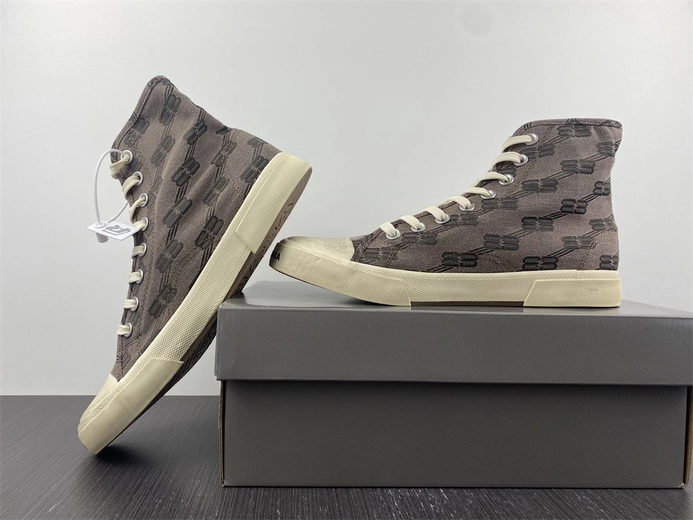 BALENCIAGA  MEN'S PARIS HIGH TOP SNEAKER