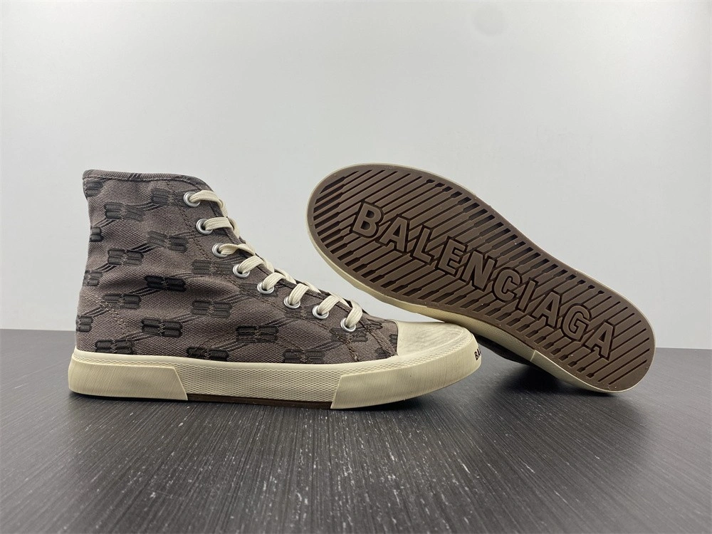 BALENCIAGA  MEN'S PARIS HIGH TOP SNEAKER