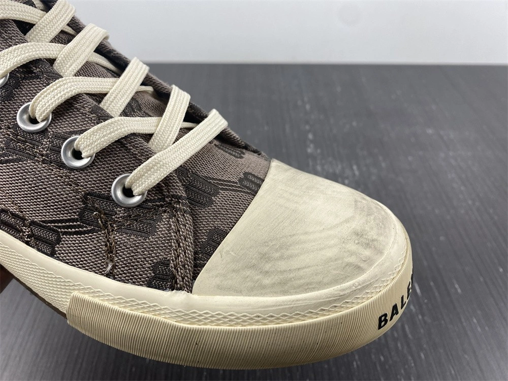 BALENCIAGA  MEN'S PARIS HIGH TOP SNEAKER
