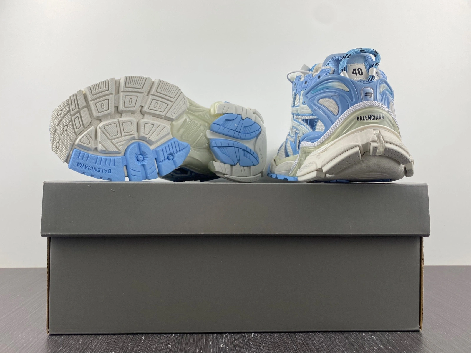 BALENCIAGA  RUNNER SNEAKER