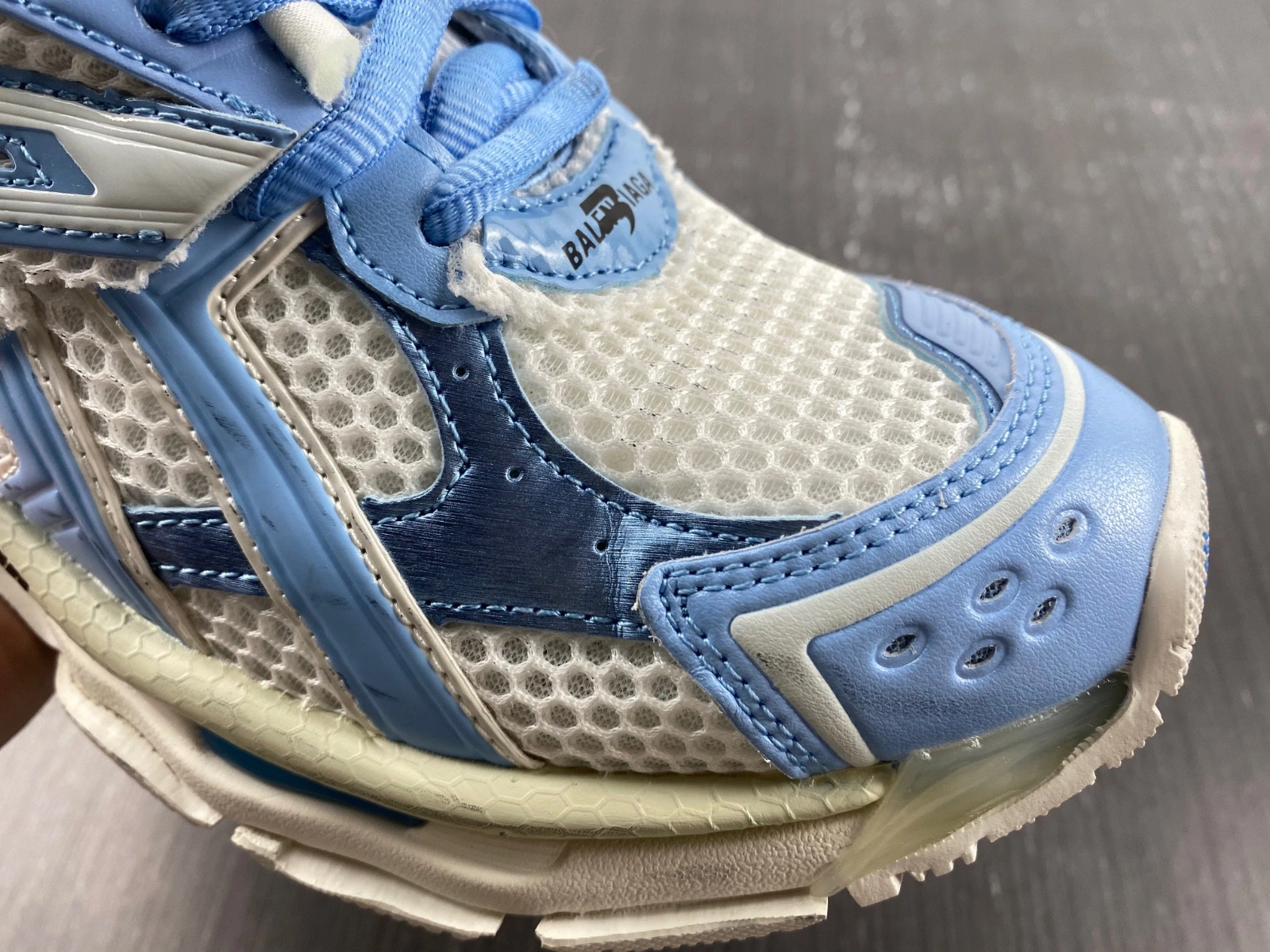 BALENCIAGA  RUNNER SNEAKER
