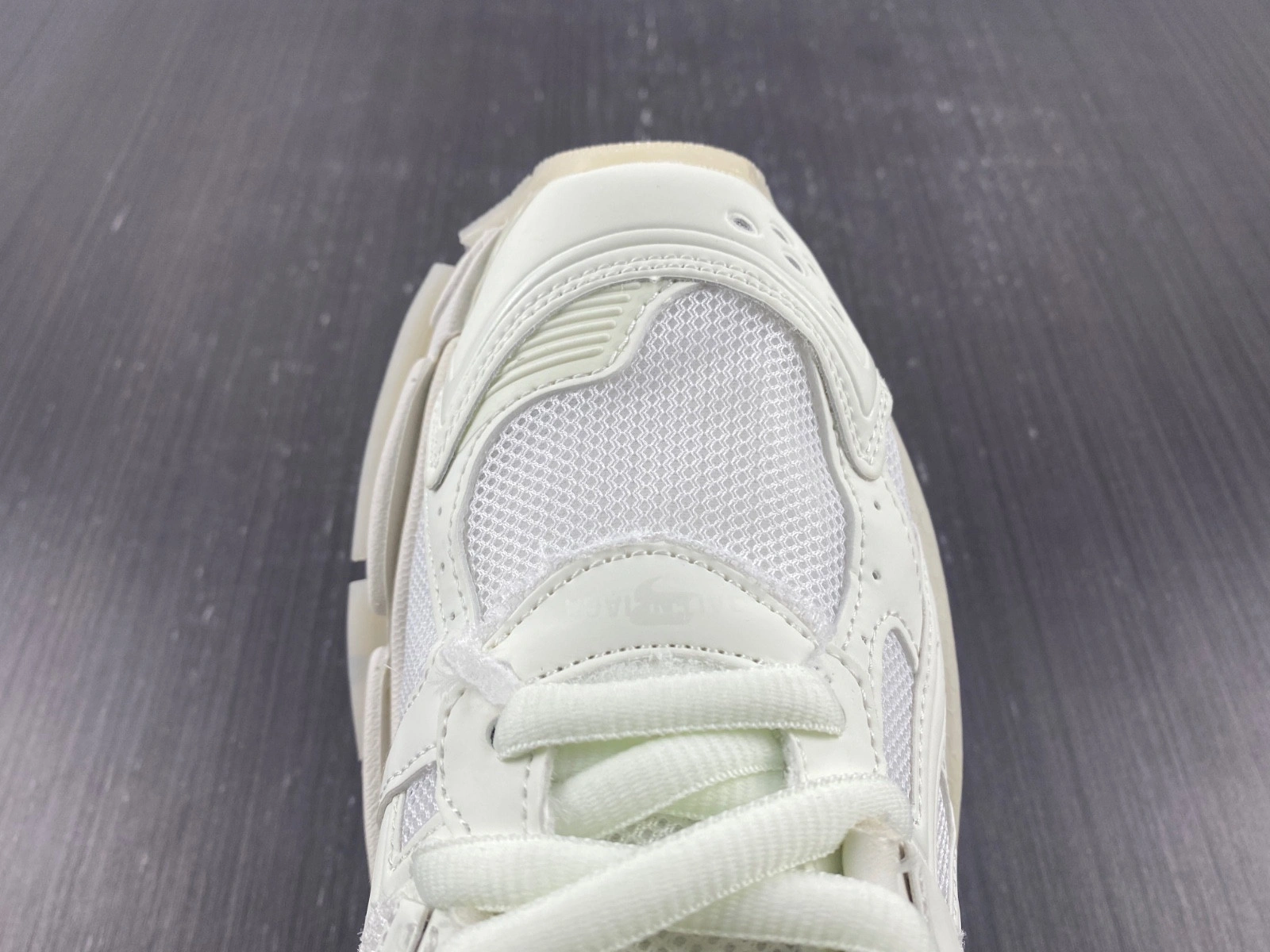BALENCIAGA  RUNNER SNEAKER