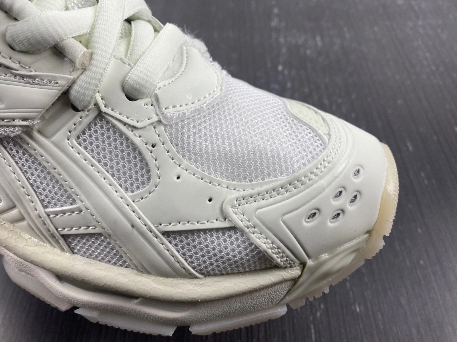 BALENCIAGA  RUNNER SNEAKER